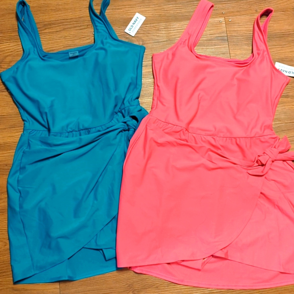 Bundle of 2 Old Navy Swim Dresses- XS
